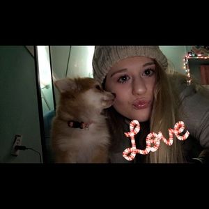 Meet your Posher, Abbi